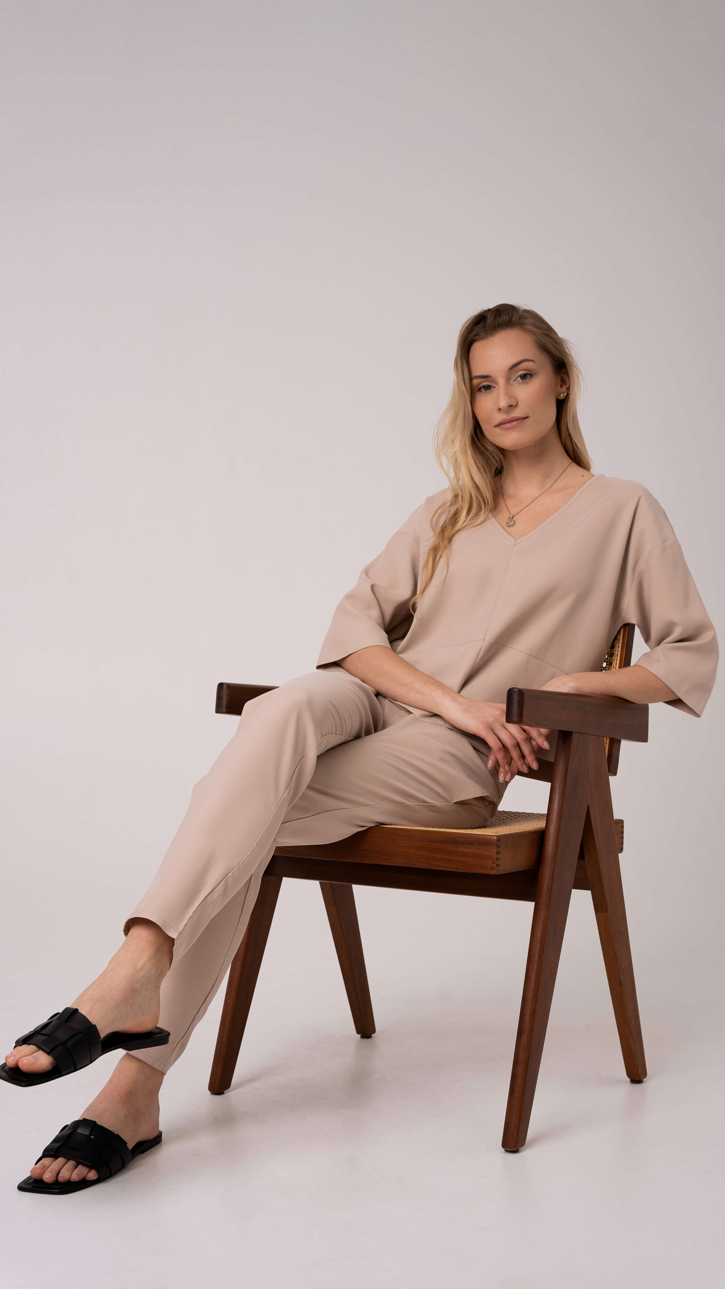 Klasikinis kostiumėlis "Mila" CMF350