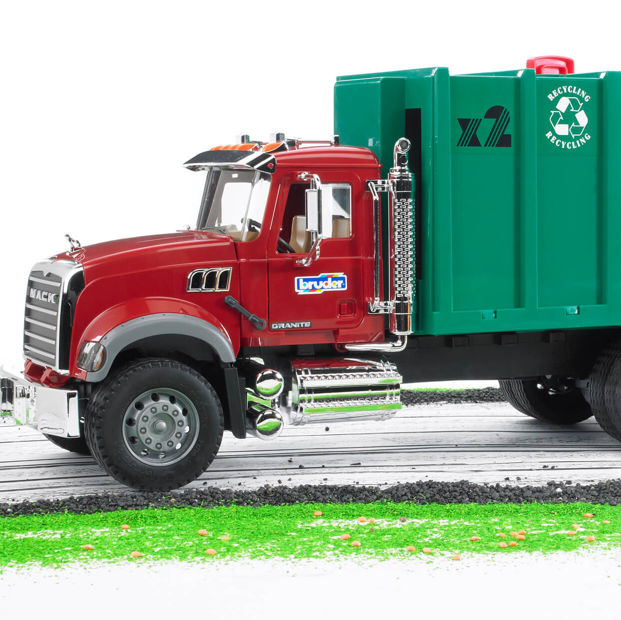 Bruder 02812 Šiukšlevežė