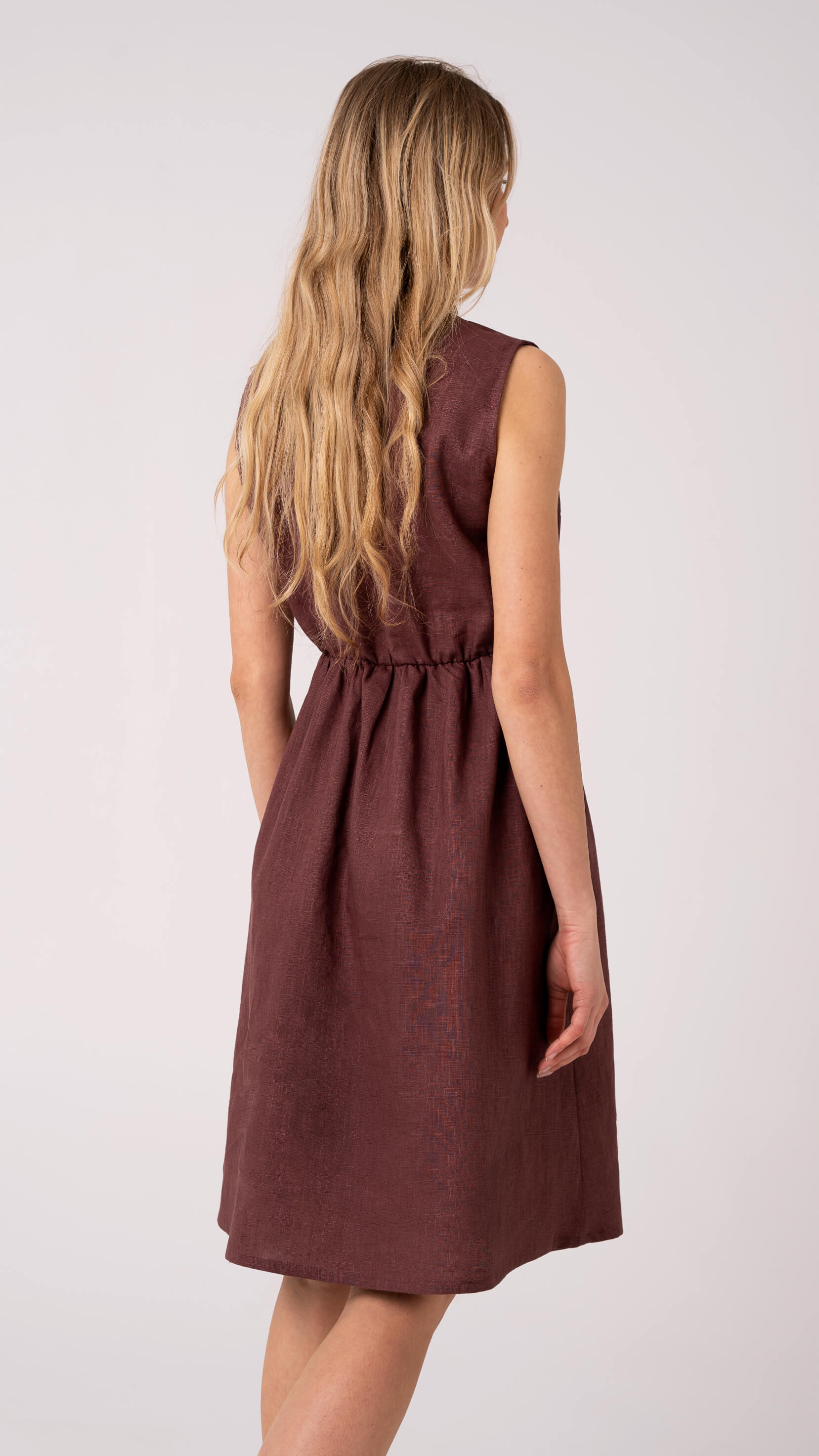 Lininė suknelė "Luknė" CMF347